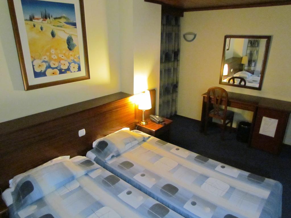 Hotel A.S. Sao Joao da Madeira São João da Madeira Quarto foto